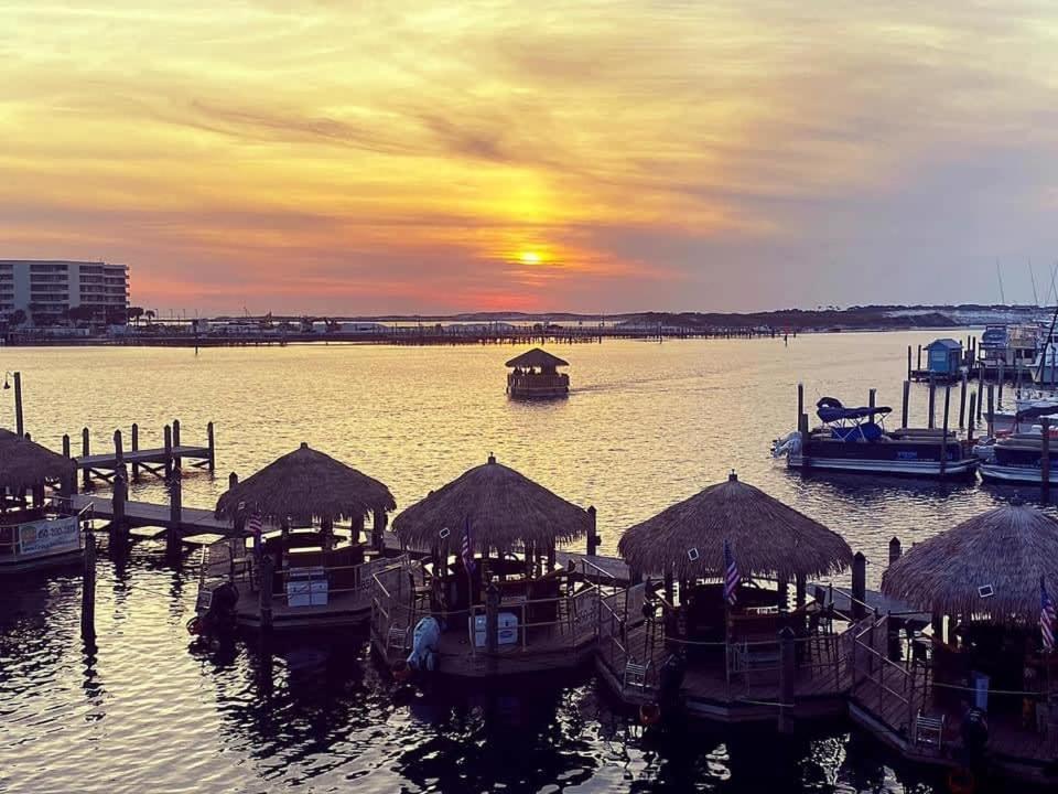 5 Star Resort 11Th Fl Stunning Sunrise 2Br 2Ba King Suite,Pools ,Shuttle Or Walk To Beach 데스틴 외부 사진